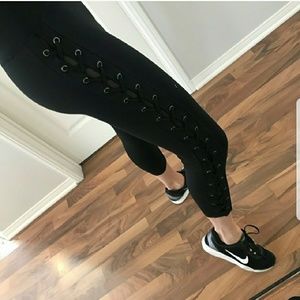 REPOSH Black Side Corset Leggings